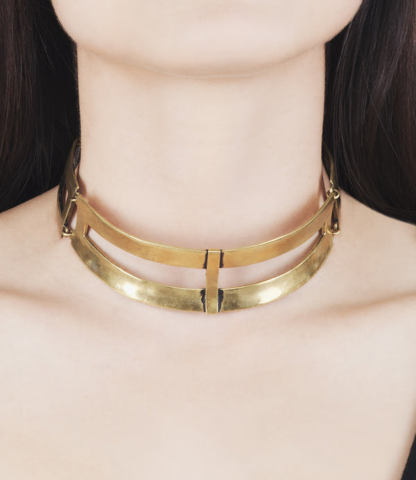 cross collar brass